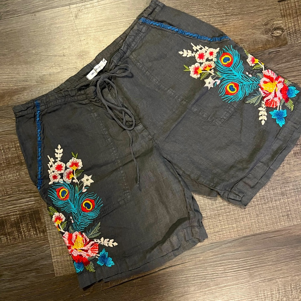 JOHNNY WAS LOS ANGELES linen drawstring shorts